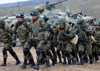 Russian military troops take part in a military drill on Sernovodsky polygon close to the Chechnya border, some 260 km from south Russian city of Stavropol, on March 19, 2015. About 500 soldiers take part in the military exercises until March 20. AFP PHOTO / SERGEY VENYAVSKY        (Photo credit should read SERGEY VENYAVSKY/AFP/Getty Images)